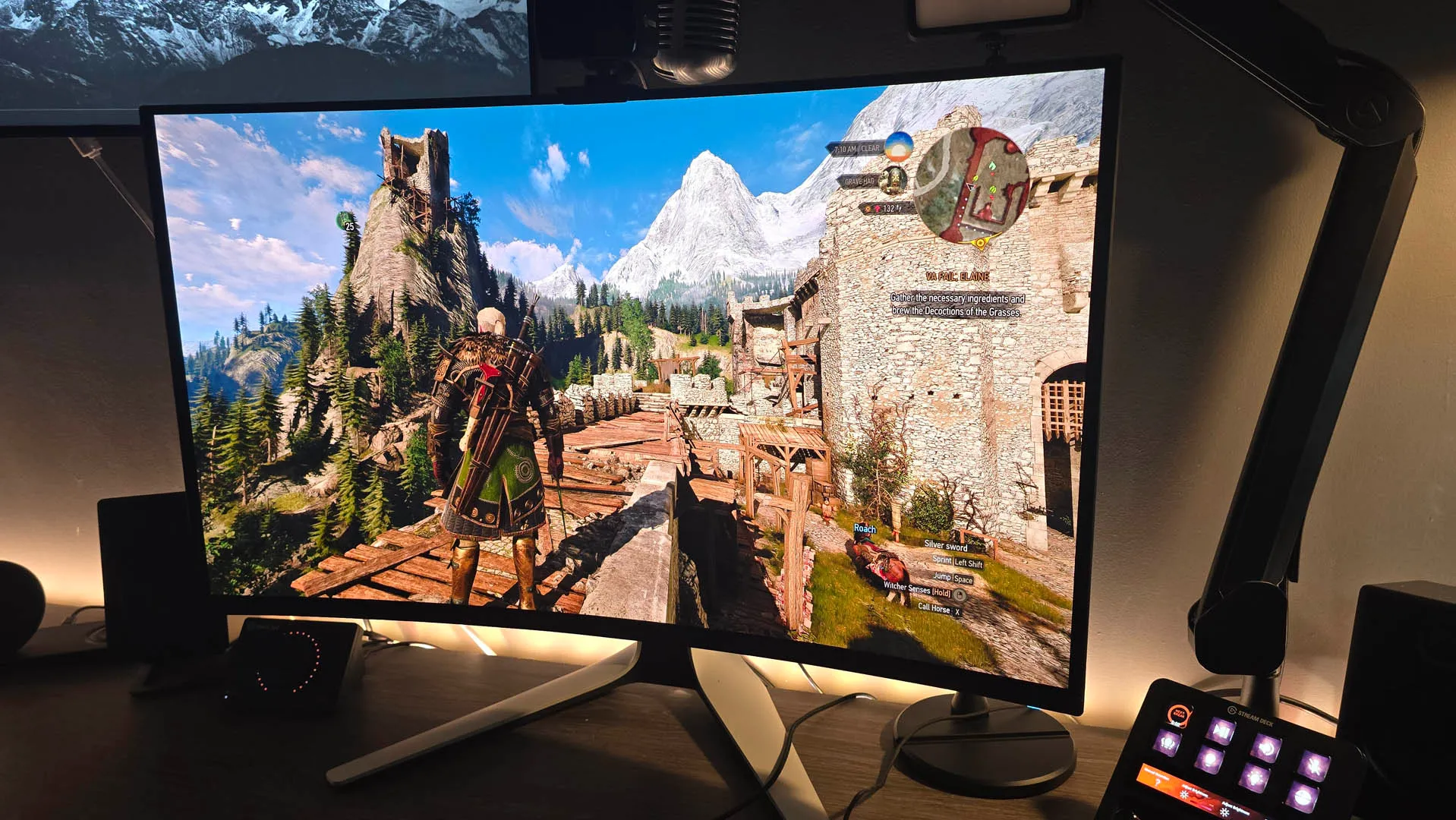 探索Alienware AW3225QF: 4K 240Hz OLED游戏中的游戏改变者