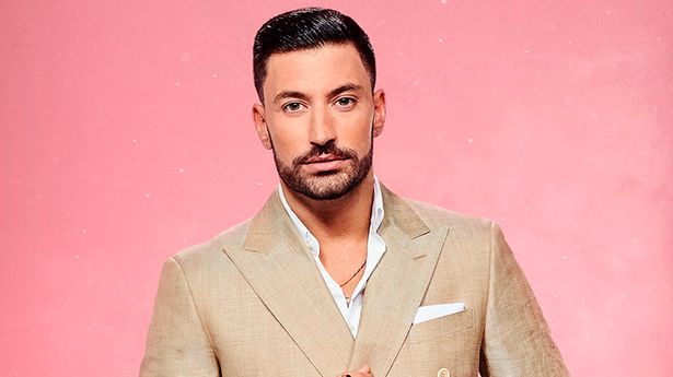 乔瓦尼·佩尼斯(Giovanni Pernice)在开始新的职业生涯之前“得到了BBC严格老板的支持”